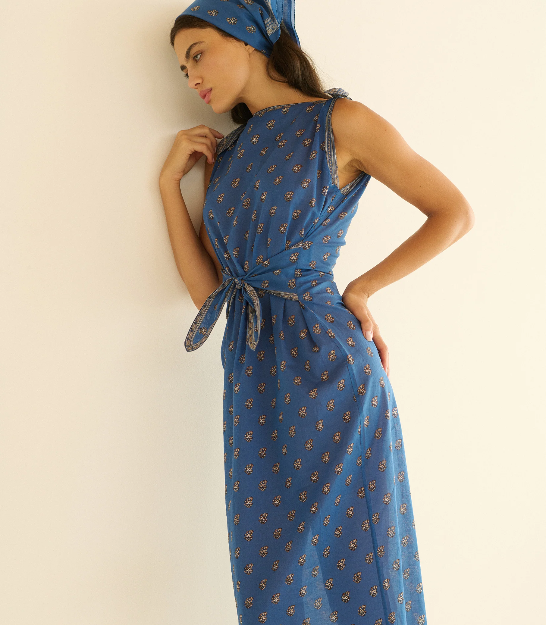 AMORETTE DRESS -- EARTHA PAISLEY - Image 2