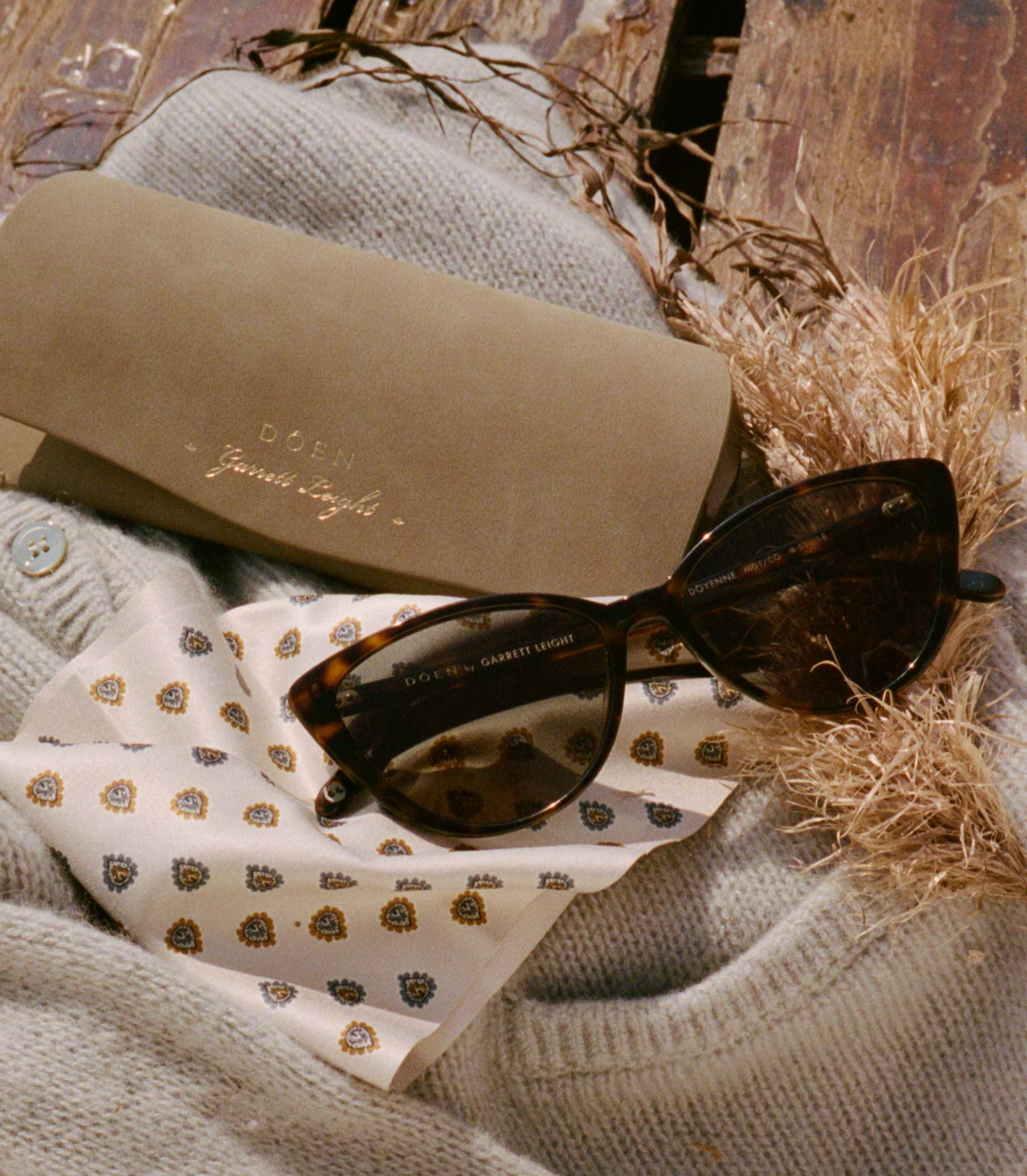 DÔEN BY GARRETT LEIGHT DOYENNE SUNGLASSES -- TORTOISE - Image 4