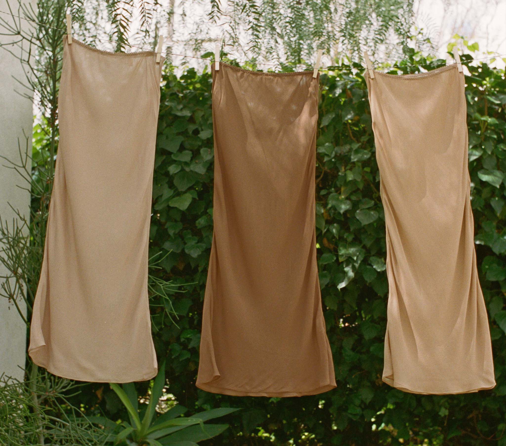 LONG SKIRT SLIP -- CAROB - Image 2