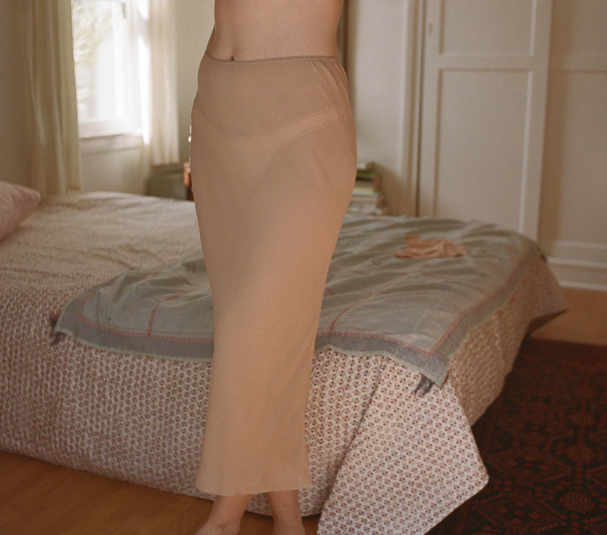 LONG SKIRT SLIP -- SAND DOLLAR - Image 5