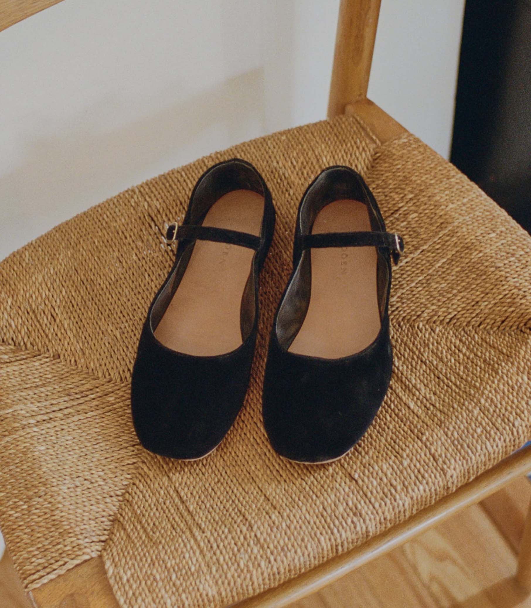 MARY JANE SLIPPER -- BLACK - Image 2