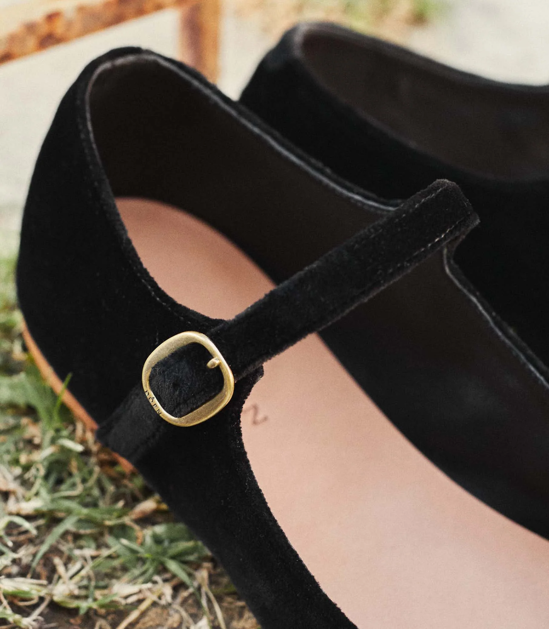 MARY JANE SLIPPER -- BLACK - Image 3