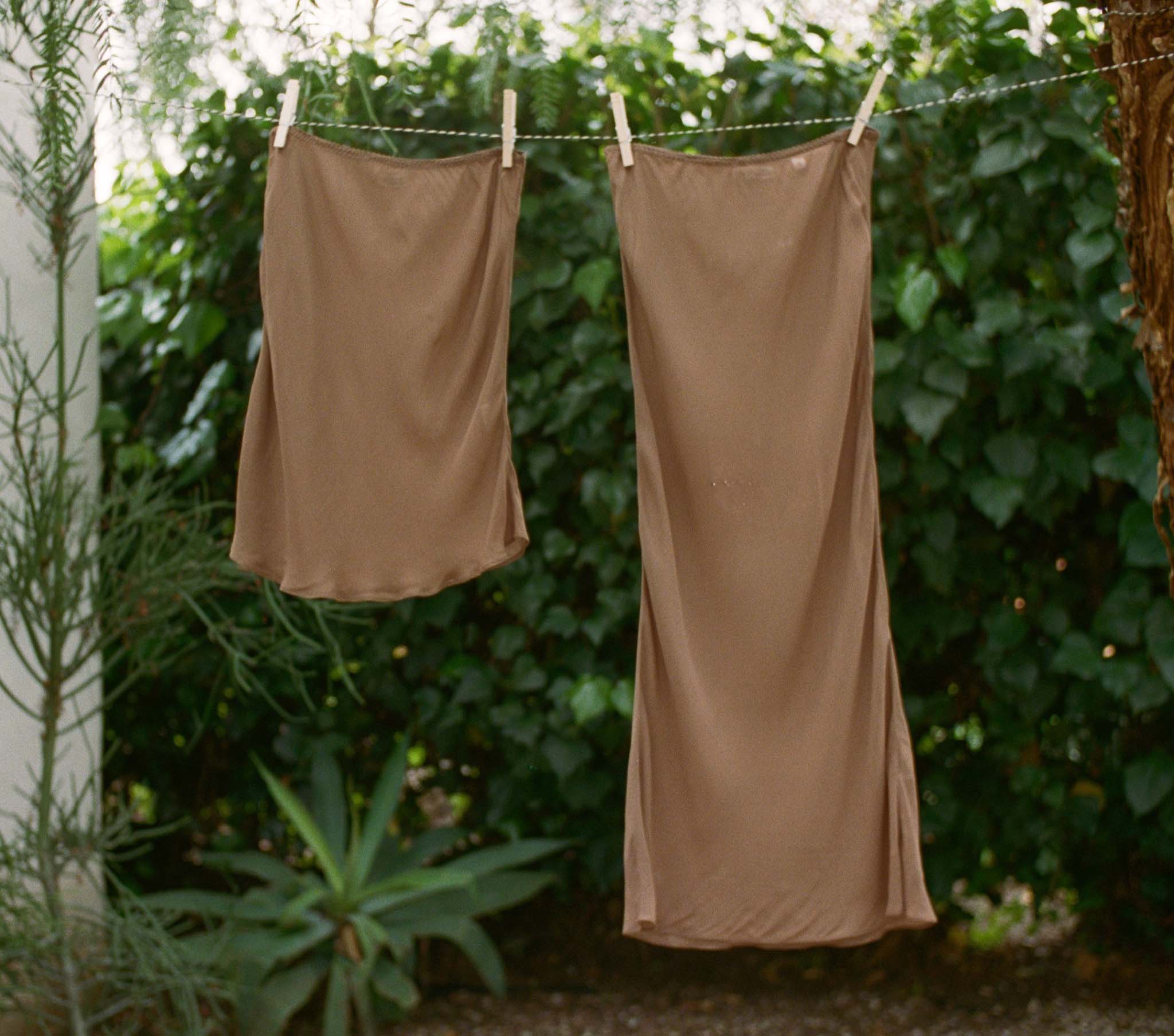 MINI SKIRT SLIP -- CAROB - Image 2