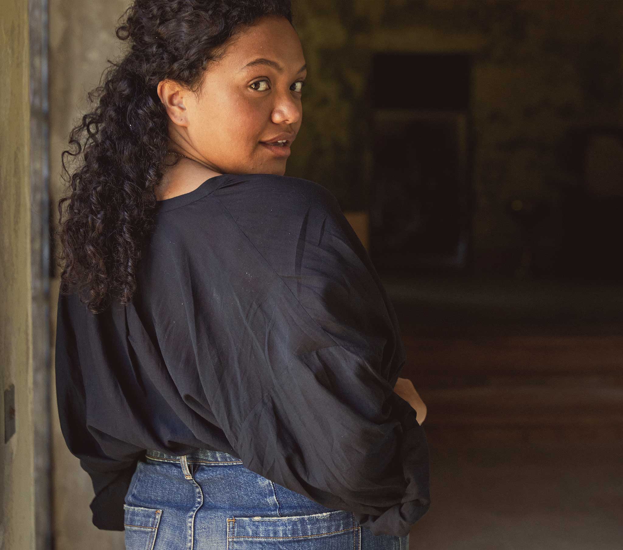 THE JANE BLOUSE -- BLACK - Image 5