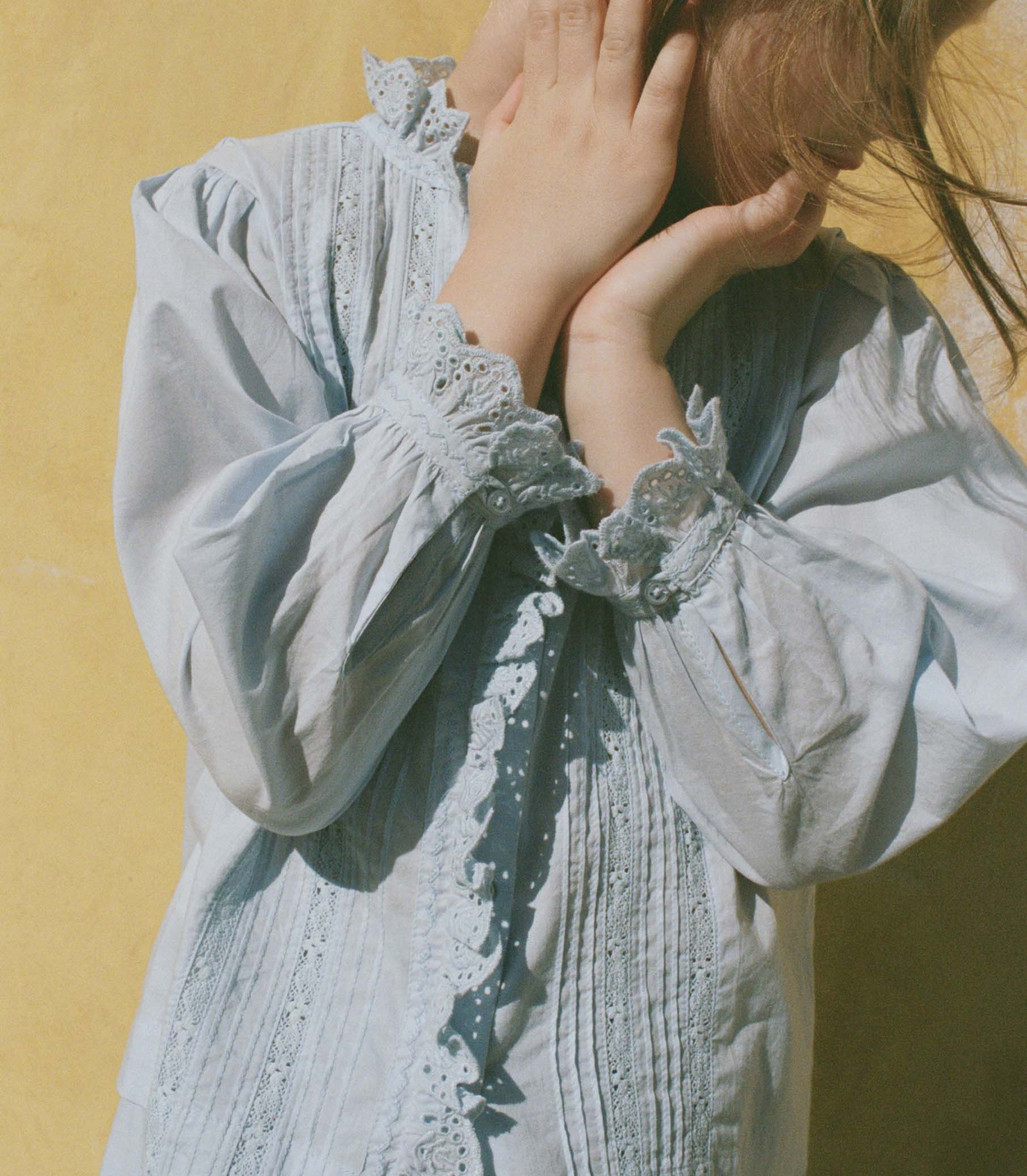 VALIE TOP -- DEWDROP - Image 4